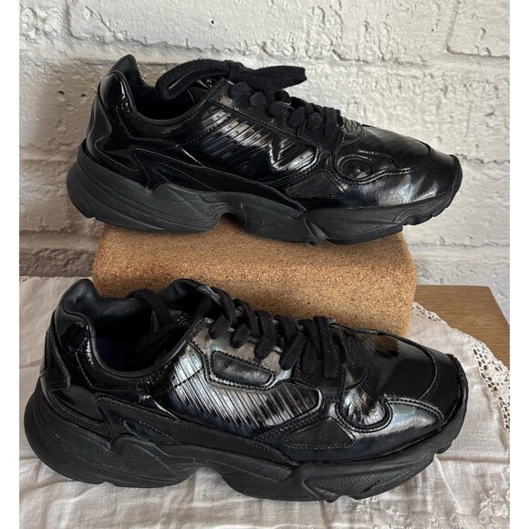 Adidas Womens Sz 8.5 Falcon Triple Black Patent Leather Chunky Sneakers M 7.5 - Picture 1 of 10